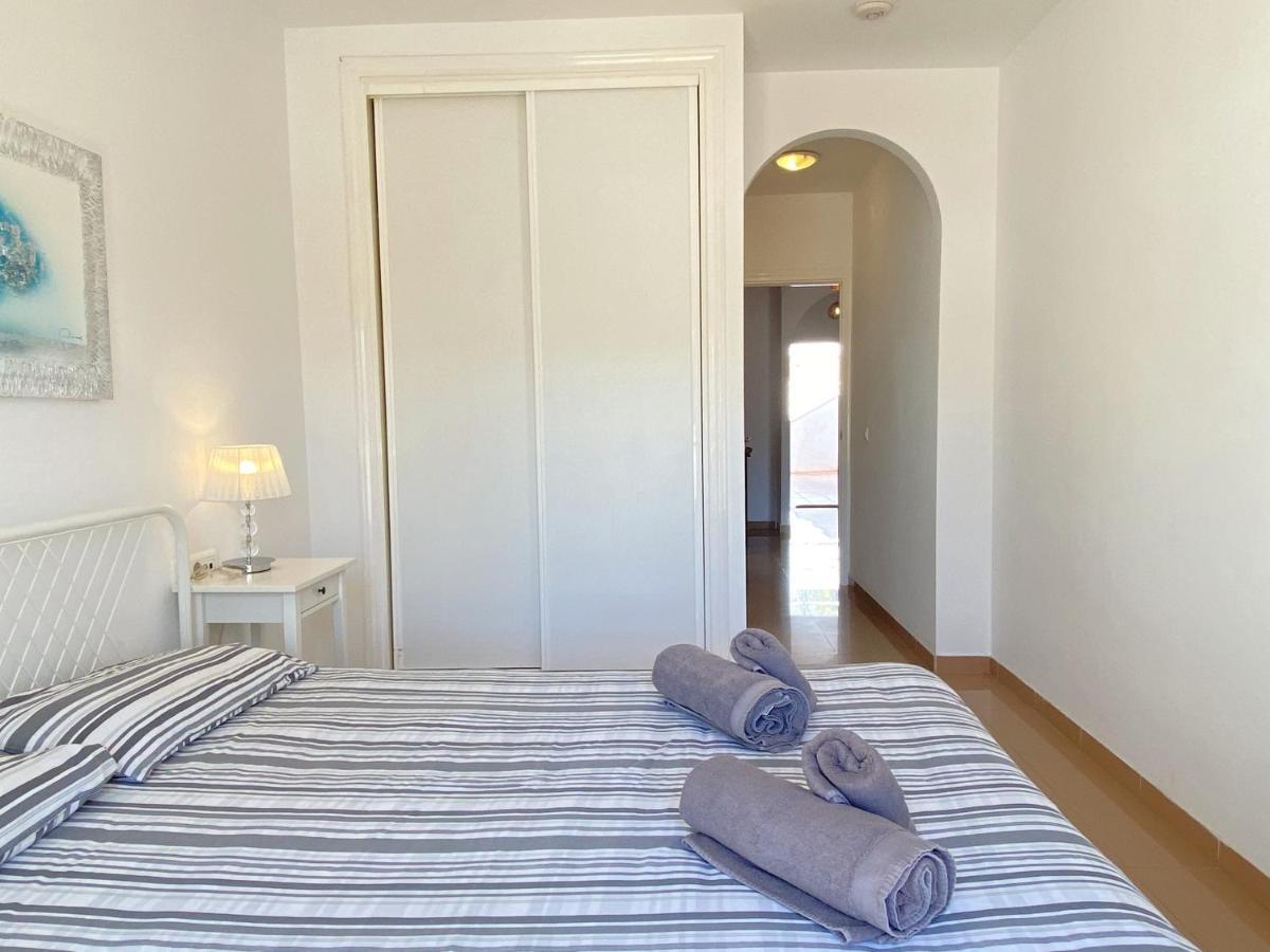 Mediterraneo Bajo Casasol Nerja Eksteriør billede